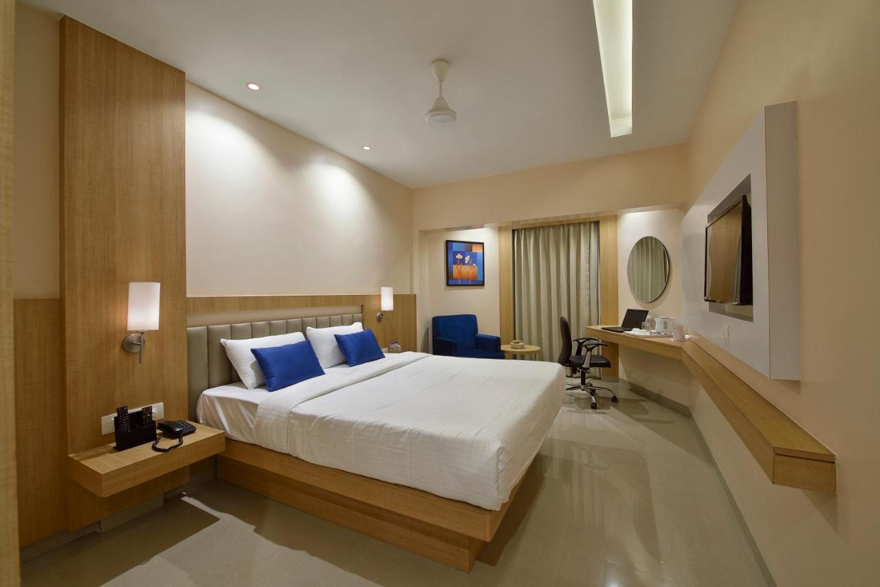 The Eastern Hotel Ankleshwar Extérieur photo