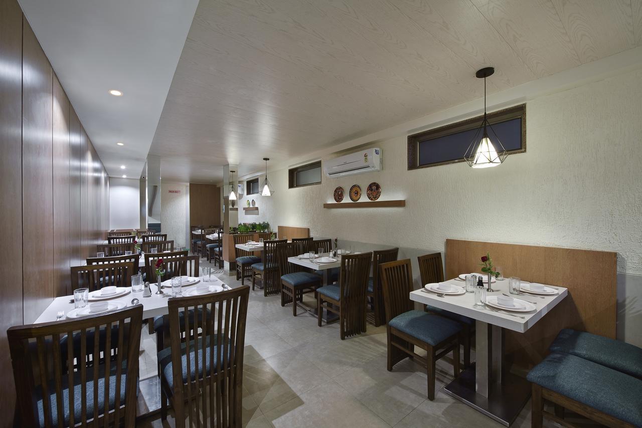 The Eastern Hotel Ankleshwar Extérieur photo